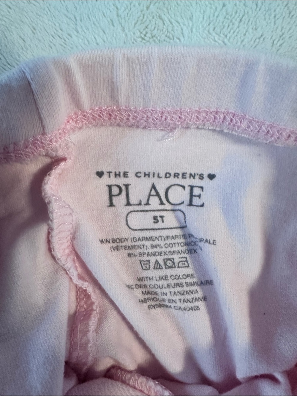 8 Piece Lot Girls pants & Cinderella top sz 5 - Picture 3 of 8